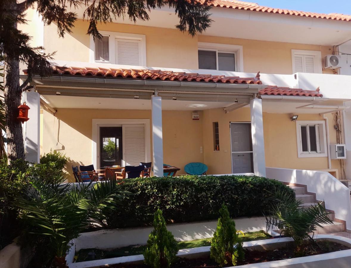 Villa Seabreeze Лоутраки Экстерьер фото