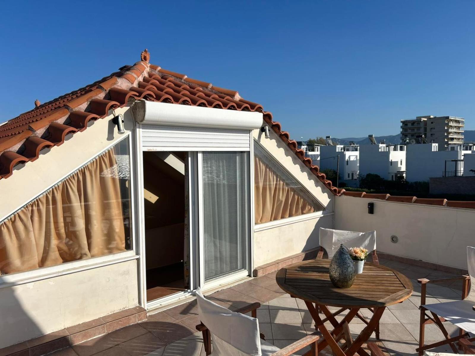 Villa Seabreeze Лоутраки Экстерьер фото